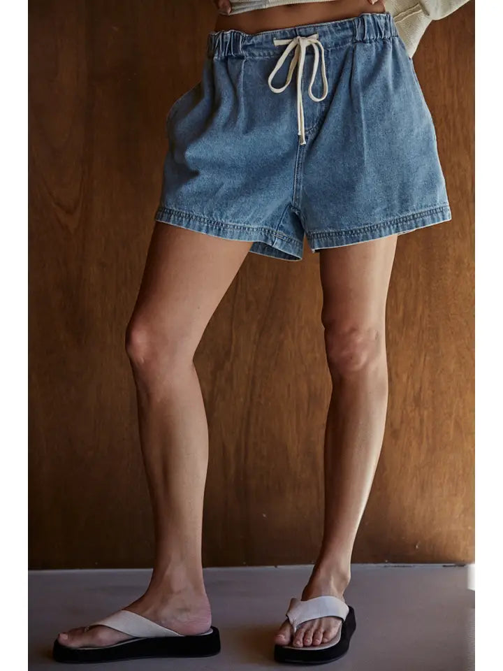 Medium Wash Woven Denim Relax Fit Wide Leg Shorts