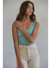Load image into Gallery viewer, Green Women&#39;s Seamless Ribbed U-V Neck Crop Tank Top