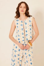 Load image into Gallery viewer, Gardenia Cyrene Vest