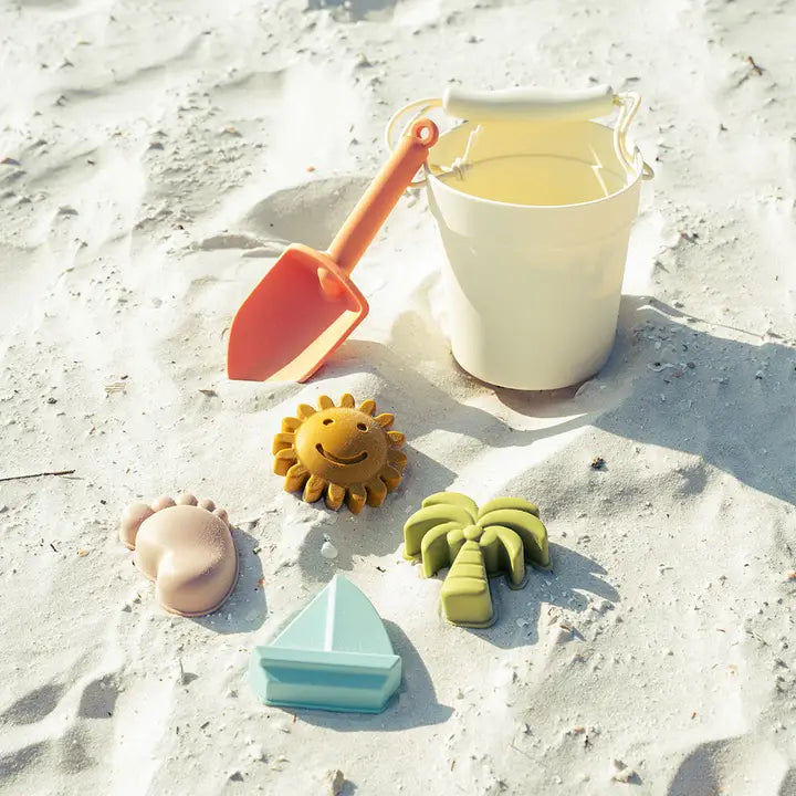 Kids Silicone Beach Bucket and Sand Toys