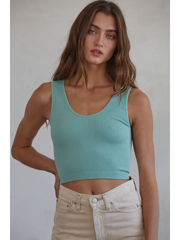 Green Women's Seamless Ribbed U-V Neck Crop Tank Top